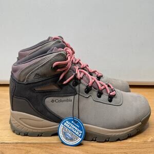 Columbia Women's Winter Boots - Gray and Pink Hiking